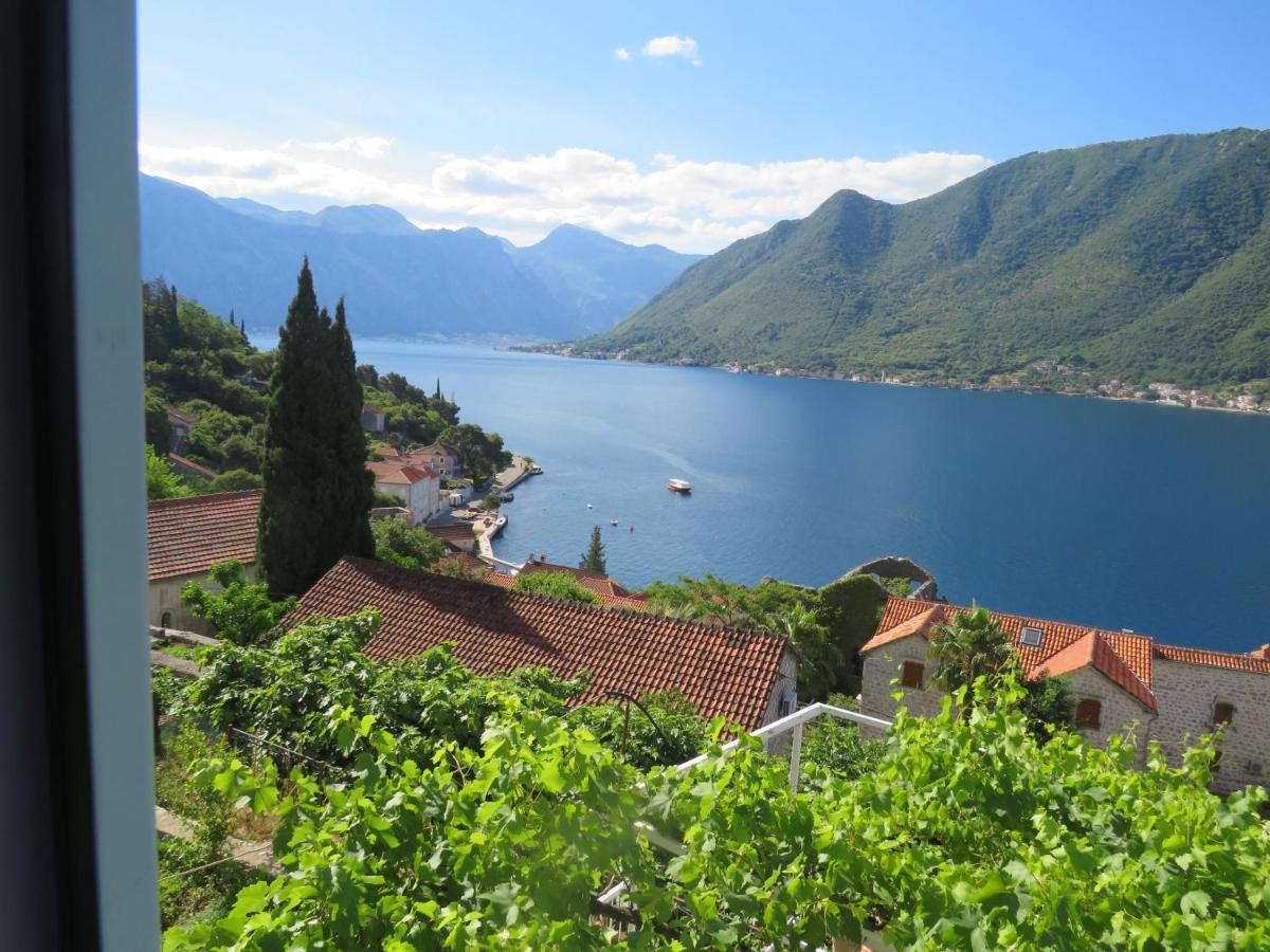 Apartments Jovanovic Perast Bagian luar foto